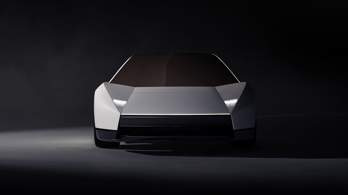 Tesla Roadster спереди в тёмной студии